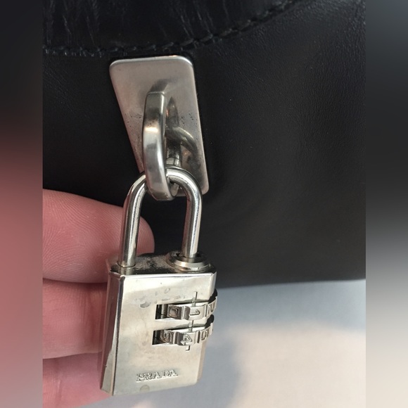 PRADA Vitello Drive Leather Bowler/Doctors Handbag - Picture 8 of 16